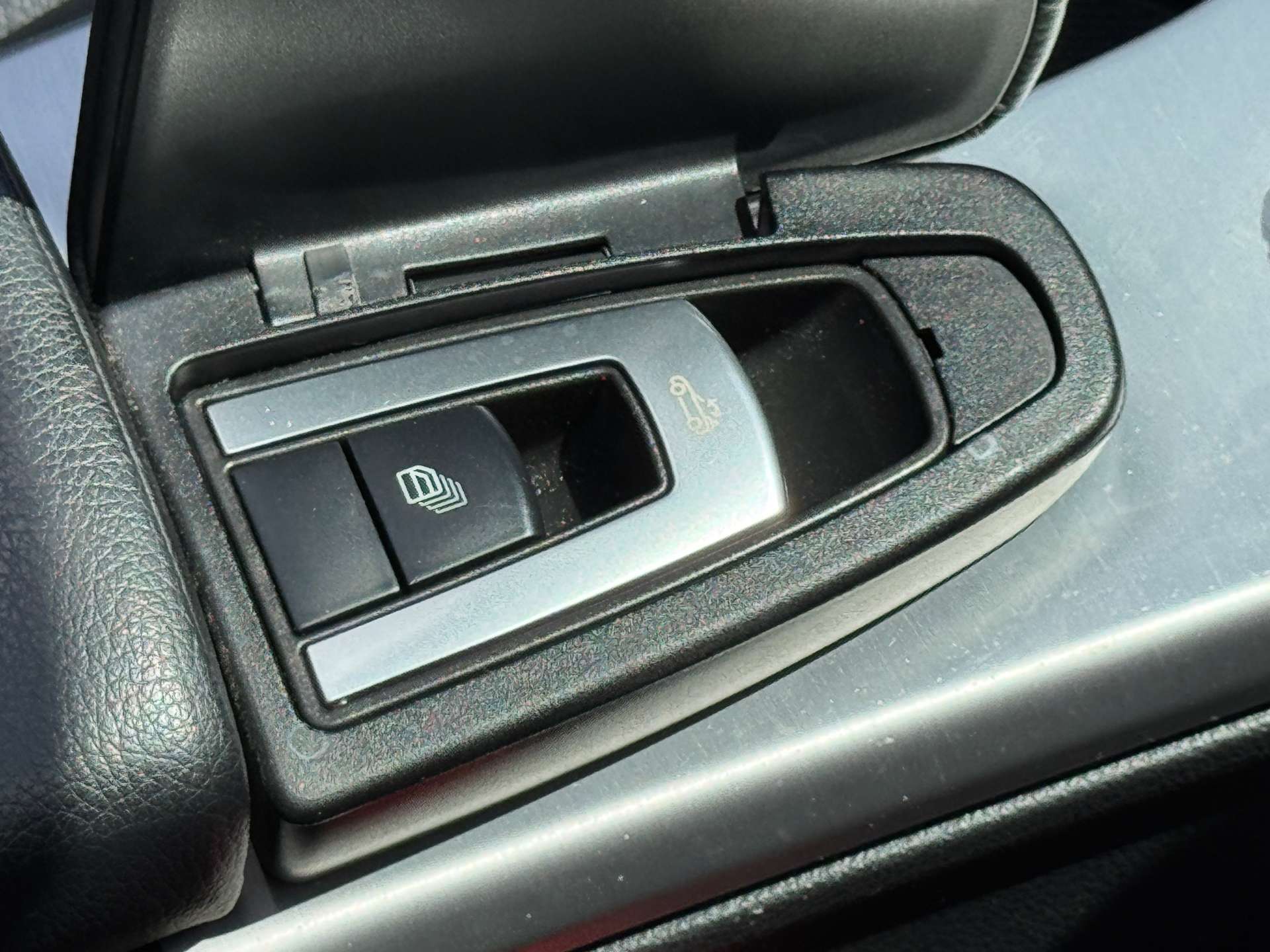 MERCEDES-BENZ SLK 1.8 SLK 200 AMG Sport BlueEfficiency 2dr #16