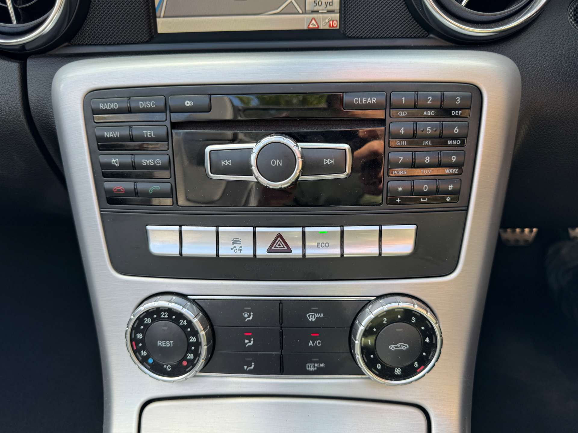 MERCEDES-BENZ SLK 1.8 SLK 200 AMG Sport BlueEfficiency 2dr #25